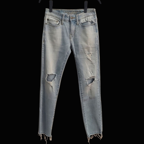 AMERICAN EAGLE OUTFITTERS Extreme Flex Light Blue Wash Distressed Skinny Jeans - Picture 1 of 14